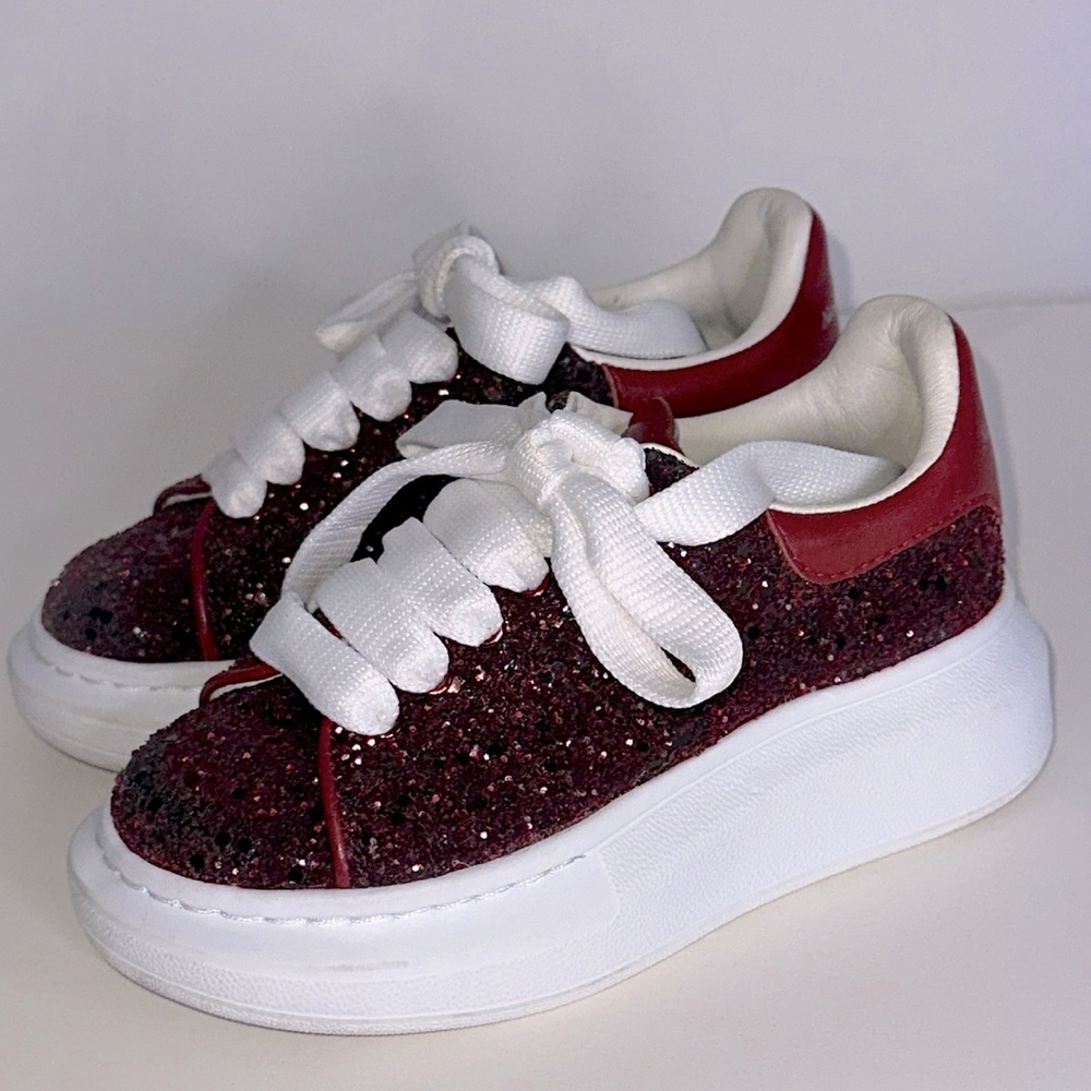 Alexander McQueen Red Glitter Shoes Size 9.5 (26)